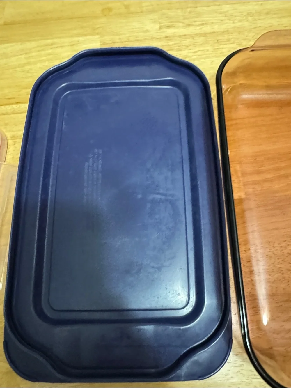 Pyrex Clear Glass Baking Dish with Navy Silicone Lid